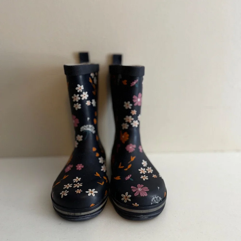 Reima Kids Navy Floral Waterproof Rain Boots Size US 11.5 EUR 29 Outerwear